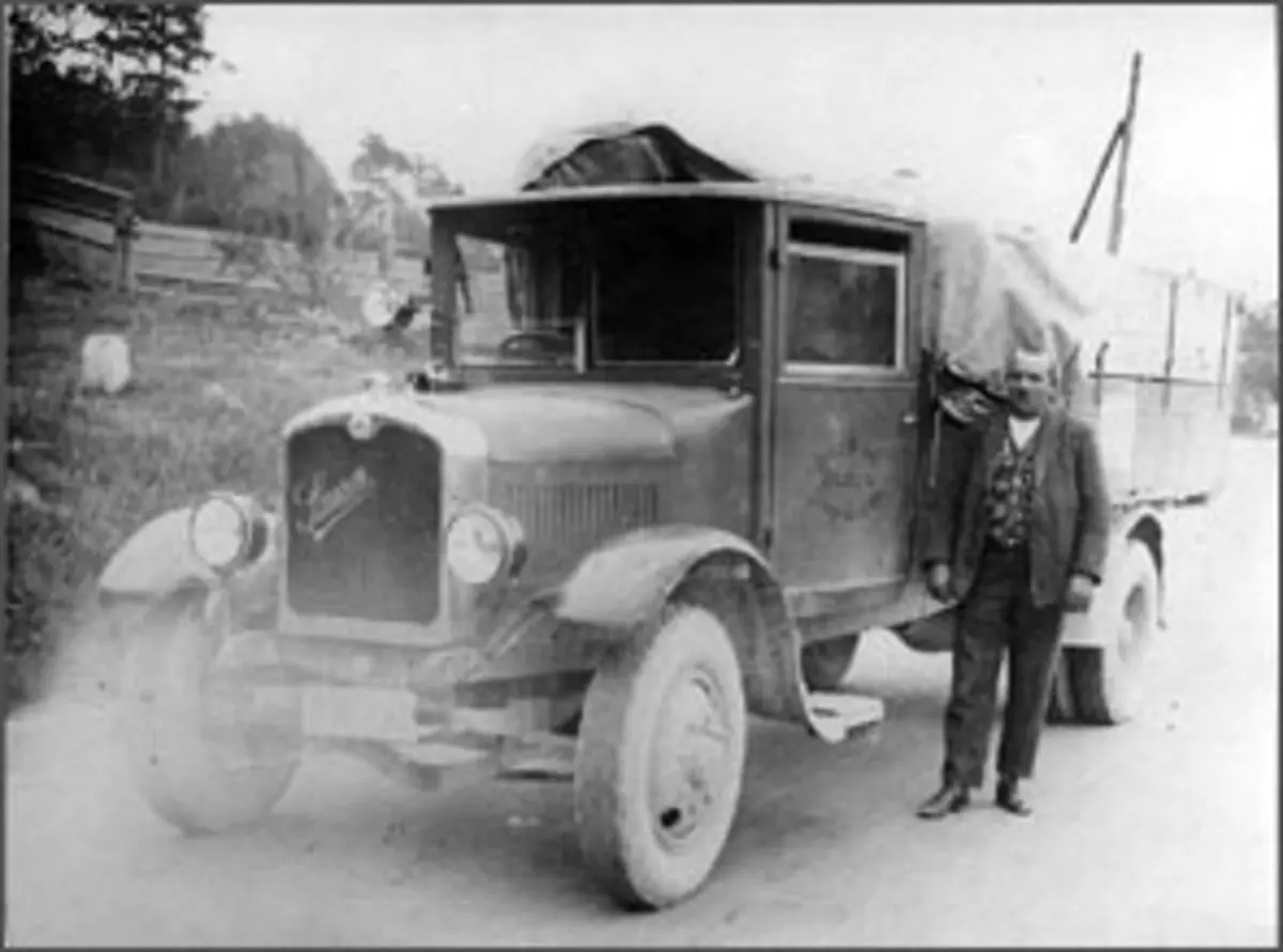 Blaas 1939, Erster LKW, Familienbetrieb im Lechtal